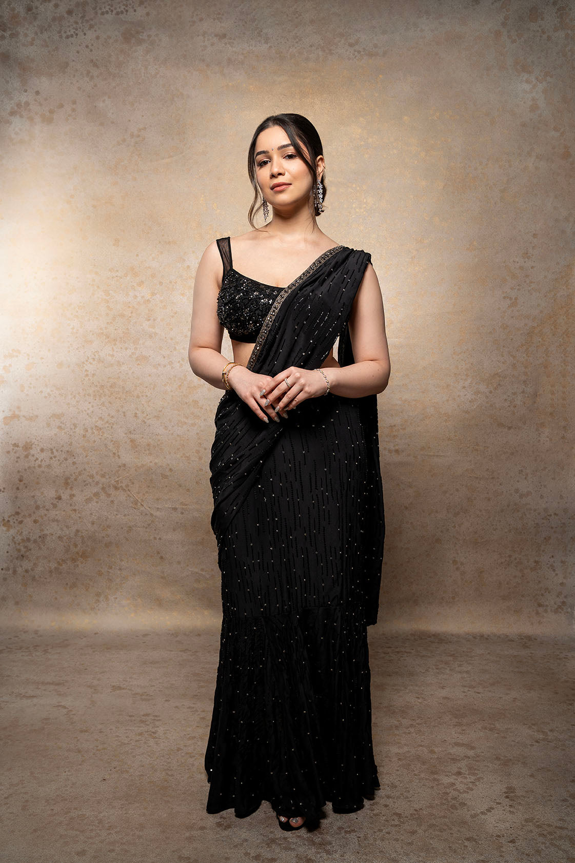 Sara Tendulkar in Timeless Noir saree set